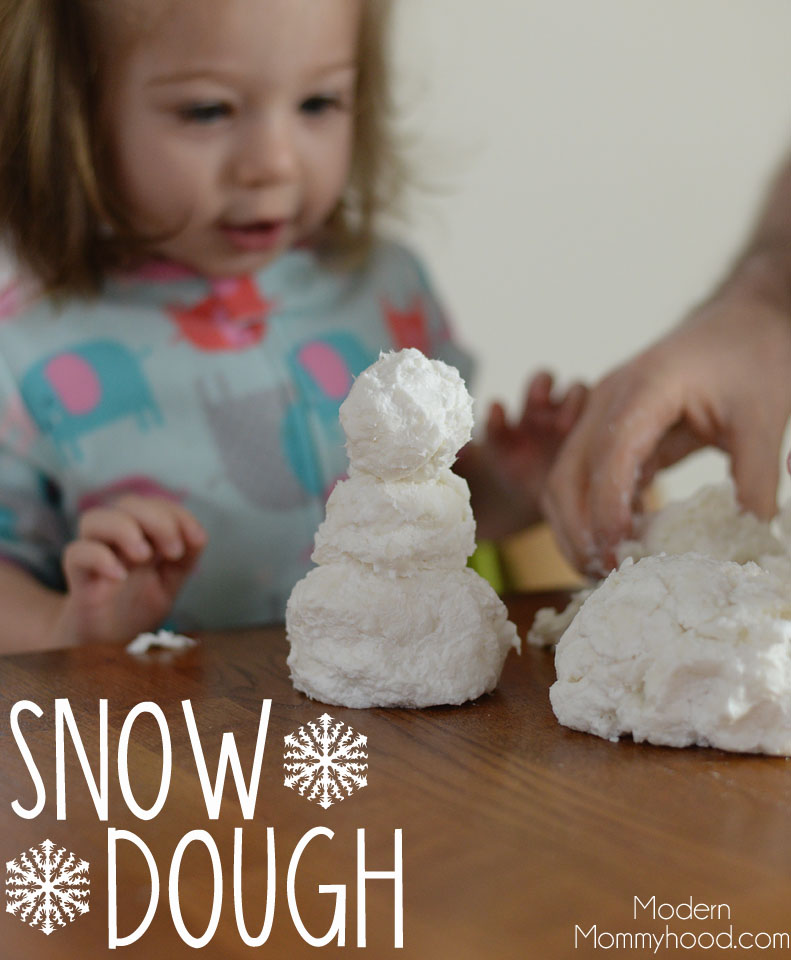 Snow Dough Recipe - great sensory play for toddlers and kids! Made with only 3 ingredients! ModernMommyhood.com