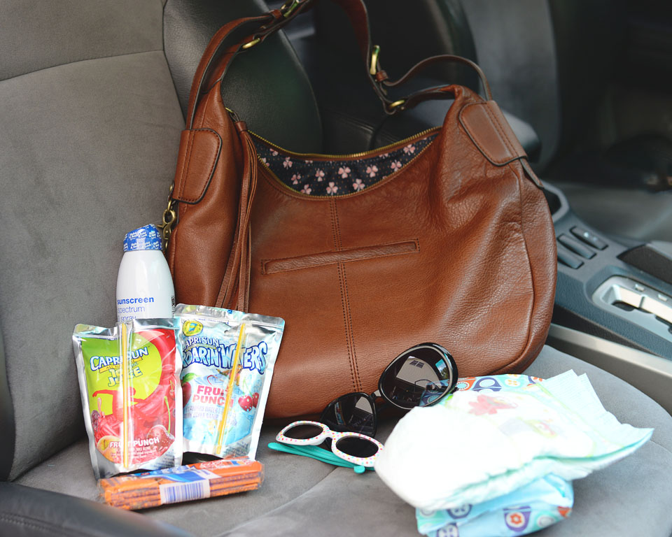 Capri Sun Juice Pouch Tote Bag Tutorial #CapriSunMomFactor - ModernMommyhood.com