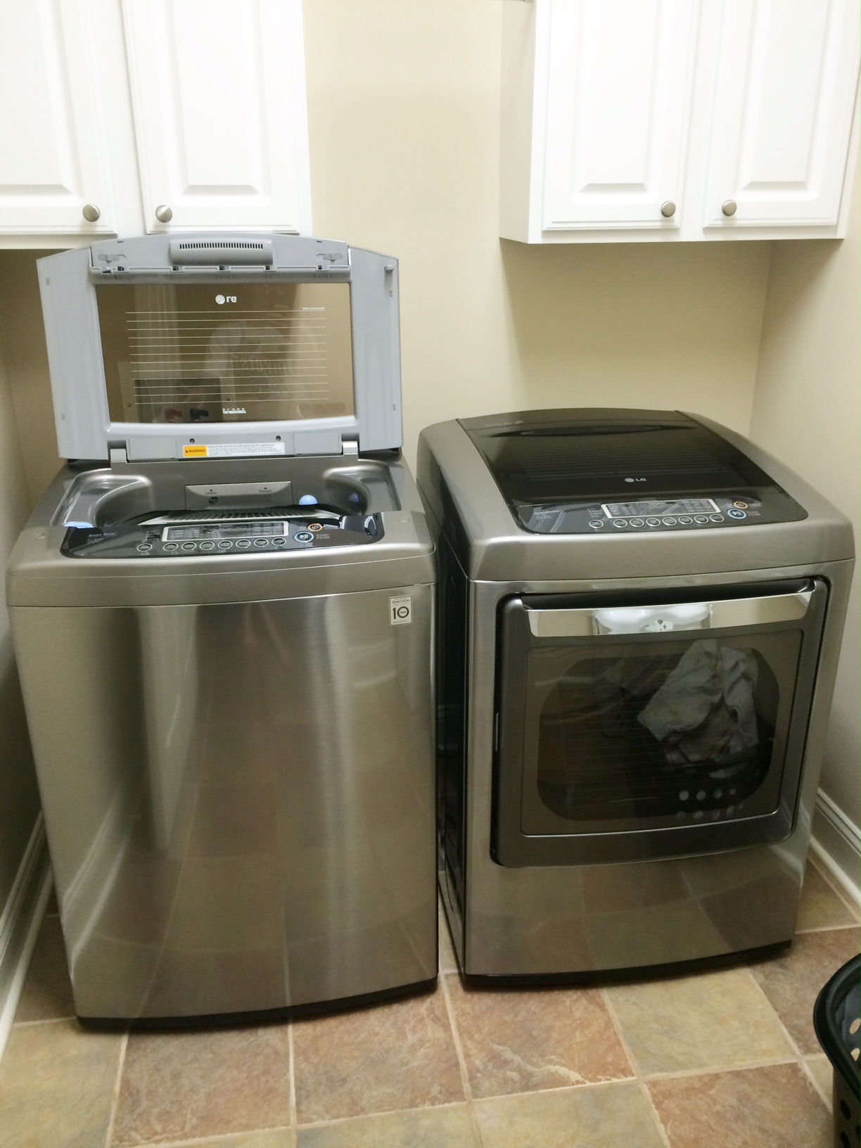 New LG 4.5 High Efficiency Top Load Washer and Dryer Review