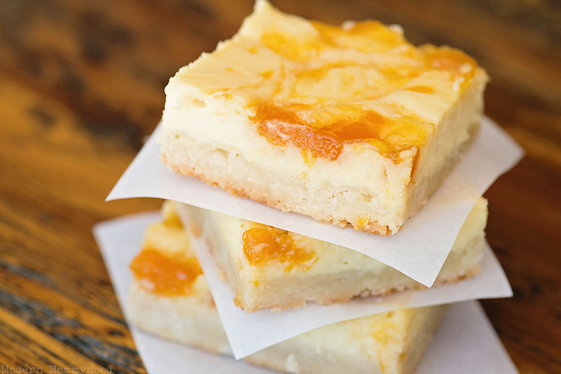 Peaches and Cream Cheesecake Bars Modernly