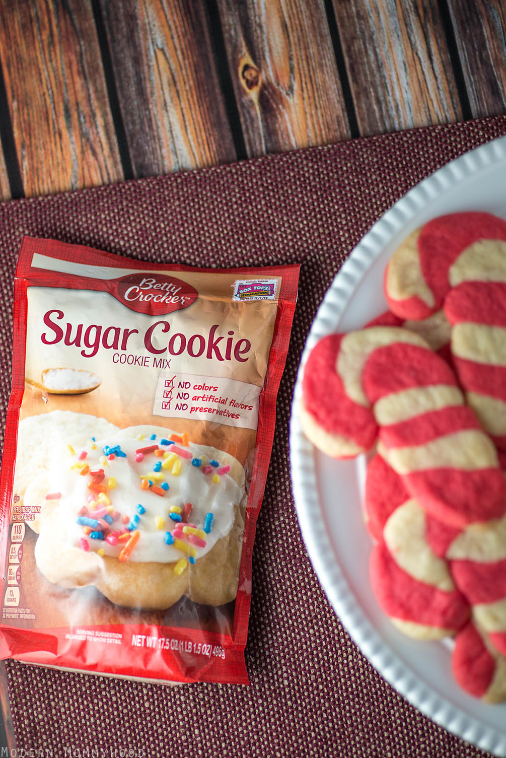 Easy Candy Cane Sugar Cookies {Giveaway} Modernly