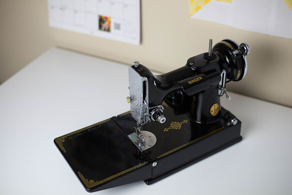 singer featherweight