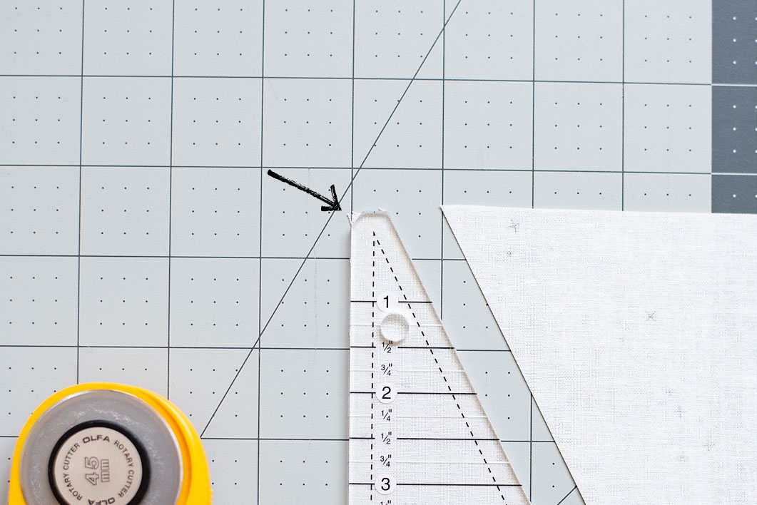 Half Rectangle Triangle Tutorial - Fast, Easy and Accurate! No math or trimming!